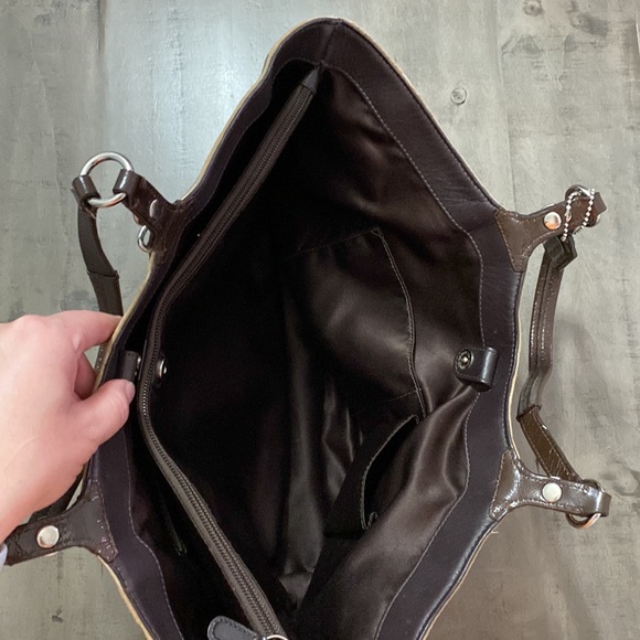 Coach K1194-f16175 Khaki Mohogany Leather Signature Sateen Fabric with Trim Tote - Picture 8 of 10